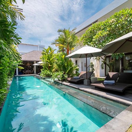 Villa Nikaia By Villa Finder Seminyak  Exterior photo