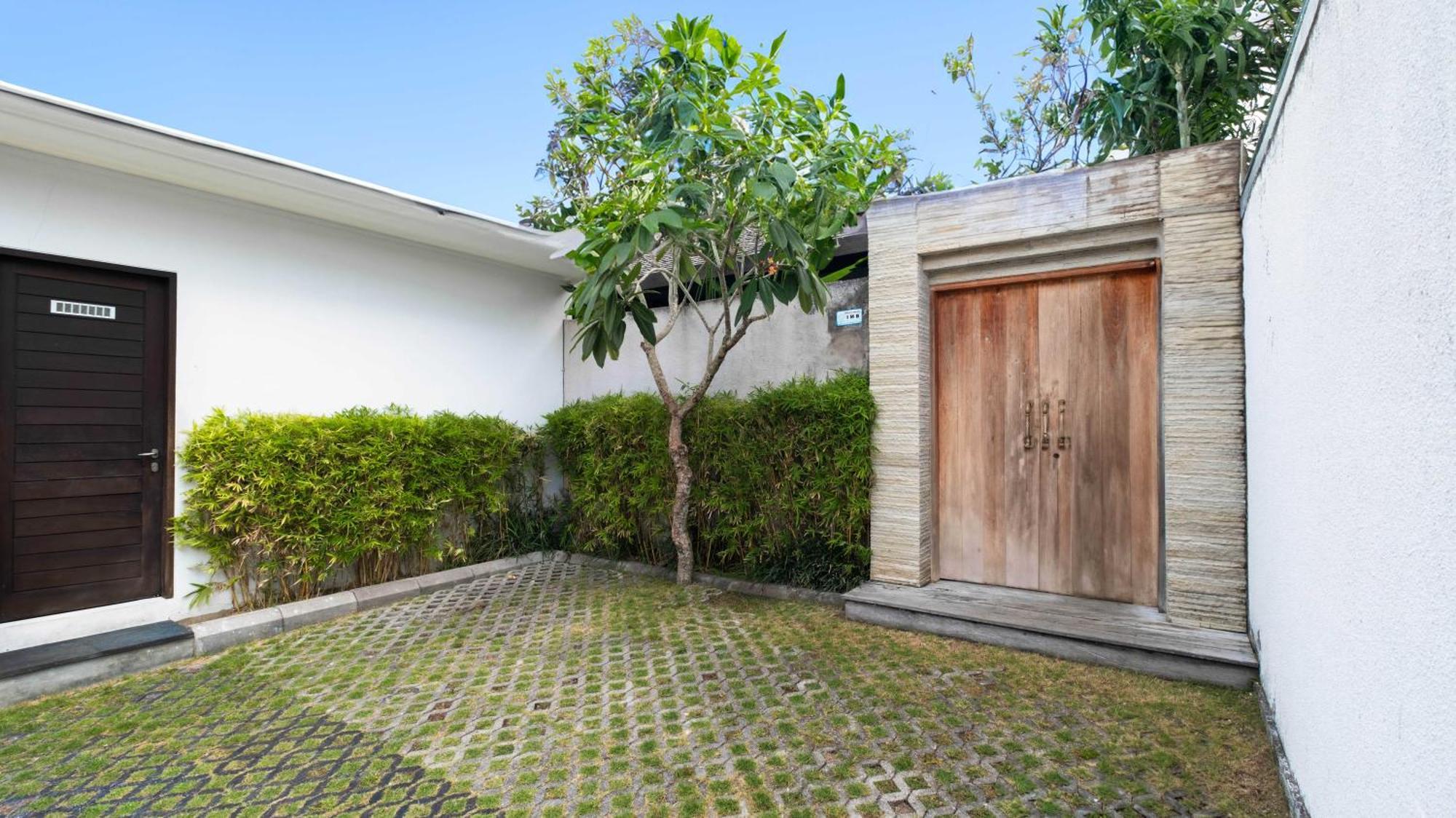 Villa Nikaia By Villa Finder Seminyak  Exterior photo